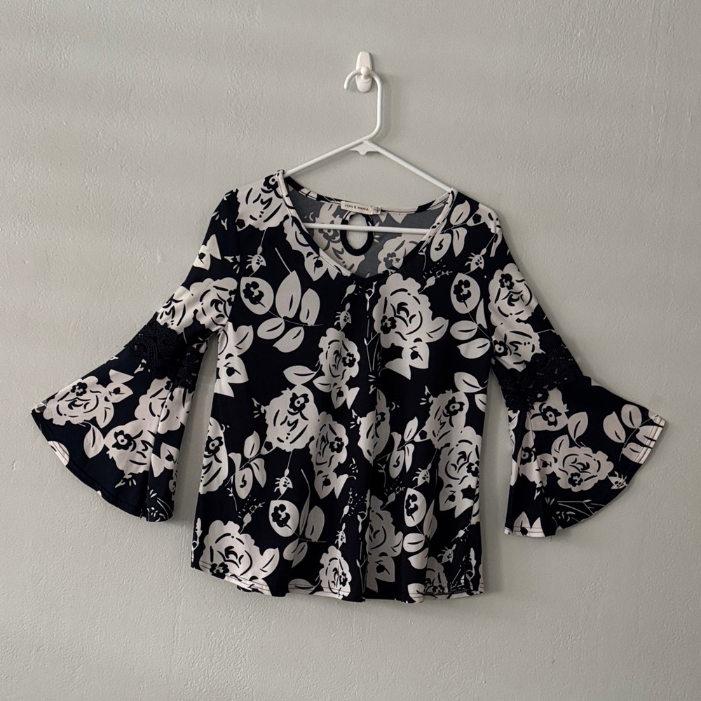 Jon & Anna Black and White Floral Bell Sleeve Blouse
